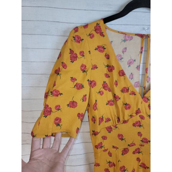 Reformation Marylu Gold Floral Mini Dress, sz 0 - Picture 2 of 11